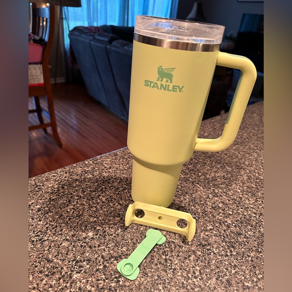 Stanley Green Travel Mug 40oz